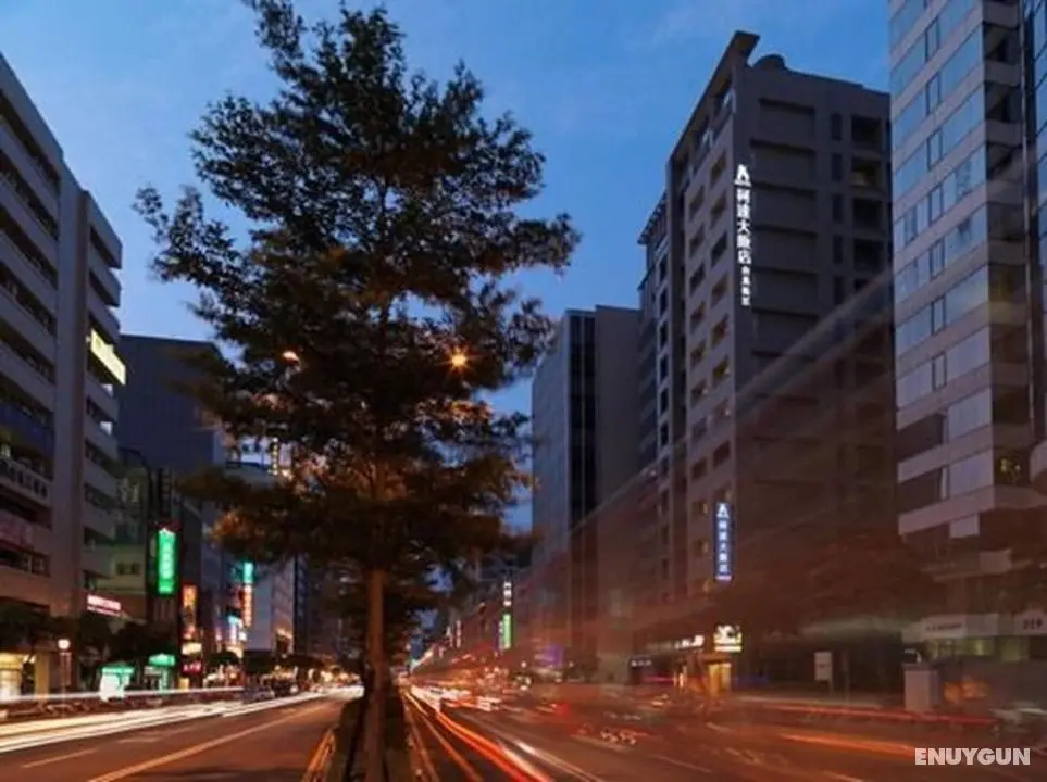 K Hotel Taipei SongJiang - Dış Mekan
