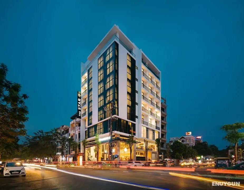 K-Zone The Star Hotel - Öne Çıkan Resim