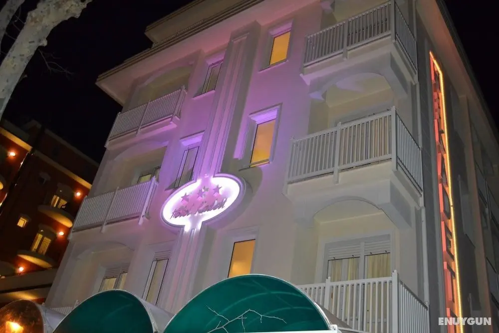 Hotel Kadett - Dış Mekan