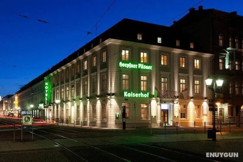 Kaiserhof - Genel
