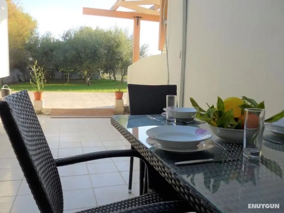 Kalamaki Plaza Apartments Elia - Dış Mekan