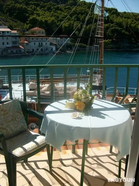 Kaleb - Next to the Seashore - Sa3-klara 23 - Öne Çıkan Resim