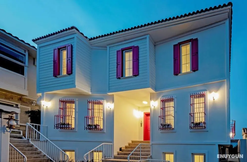 Kalinihta Otel - Öne Çıkan Resim