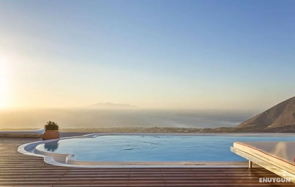 Kamini Santorini Luxury Villas - Havuz