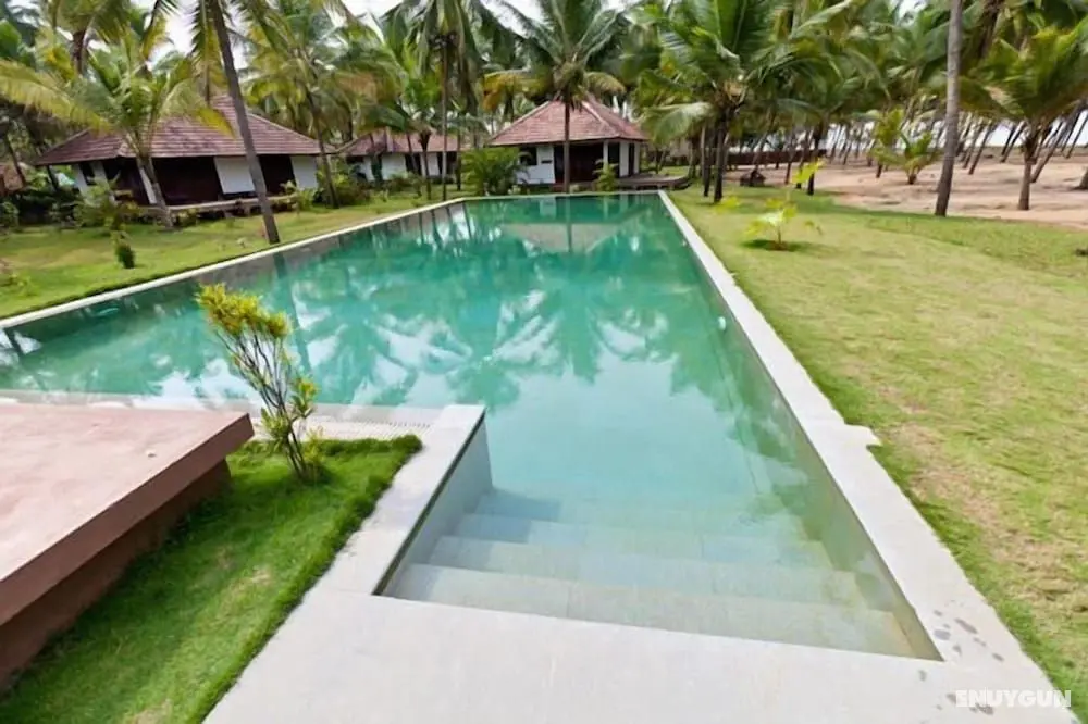 Kanan Beach Resort - Kerala - Havuz