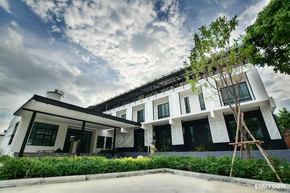 BY Hotel Kanchanaburi - Dış Mekan