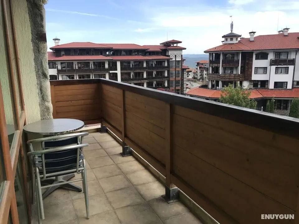 Kandahar Nadezhda Apartments - Oda