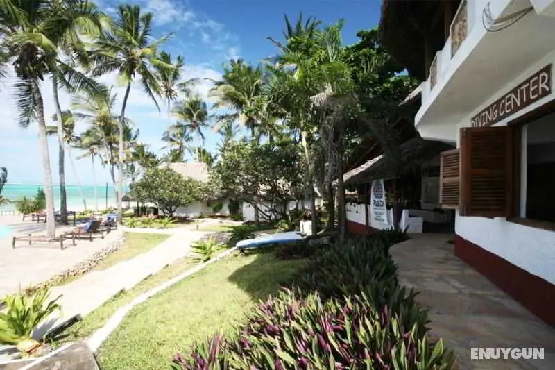 Karafuu Hotel Beach Resort - Genel