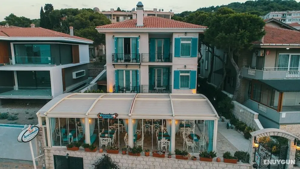 Karamela Otel - Dış Mekan