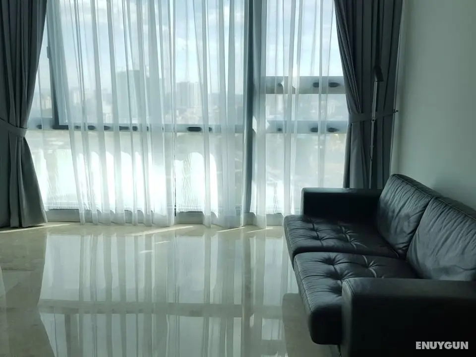 Kardean Intl at Vogue Suite - Öne Çıkan Resim