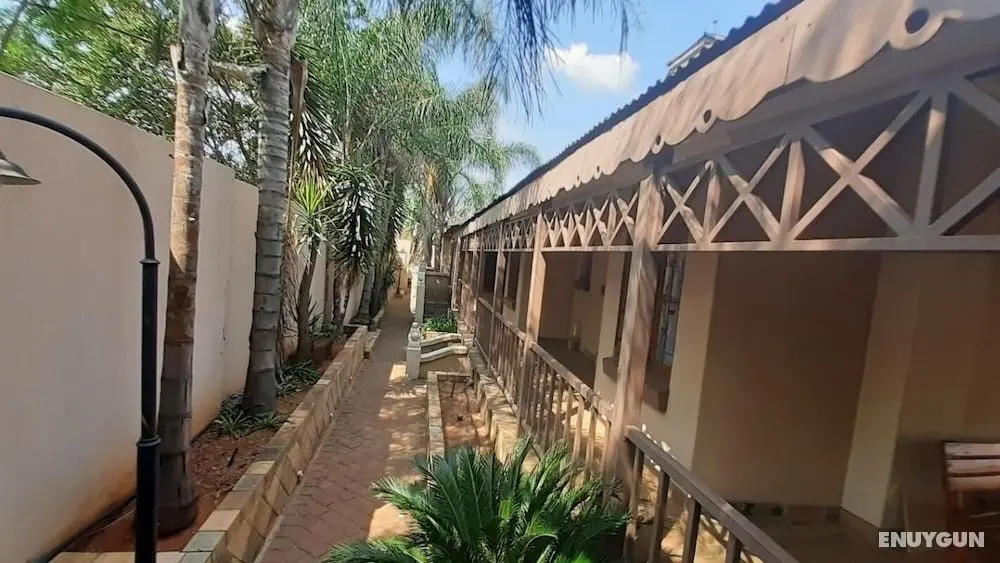Karl Heyne Guesthouse Double Room - Mülk Olanakları