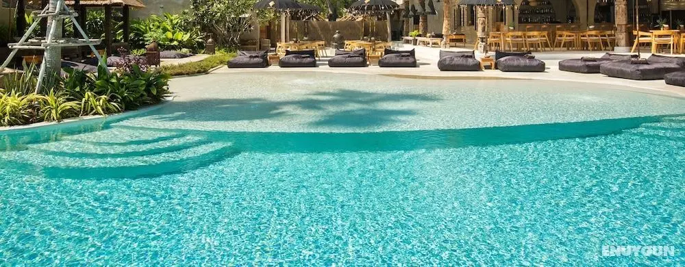 Karma Resort - Öne Çıkan Resim