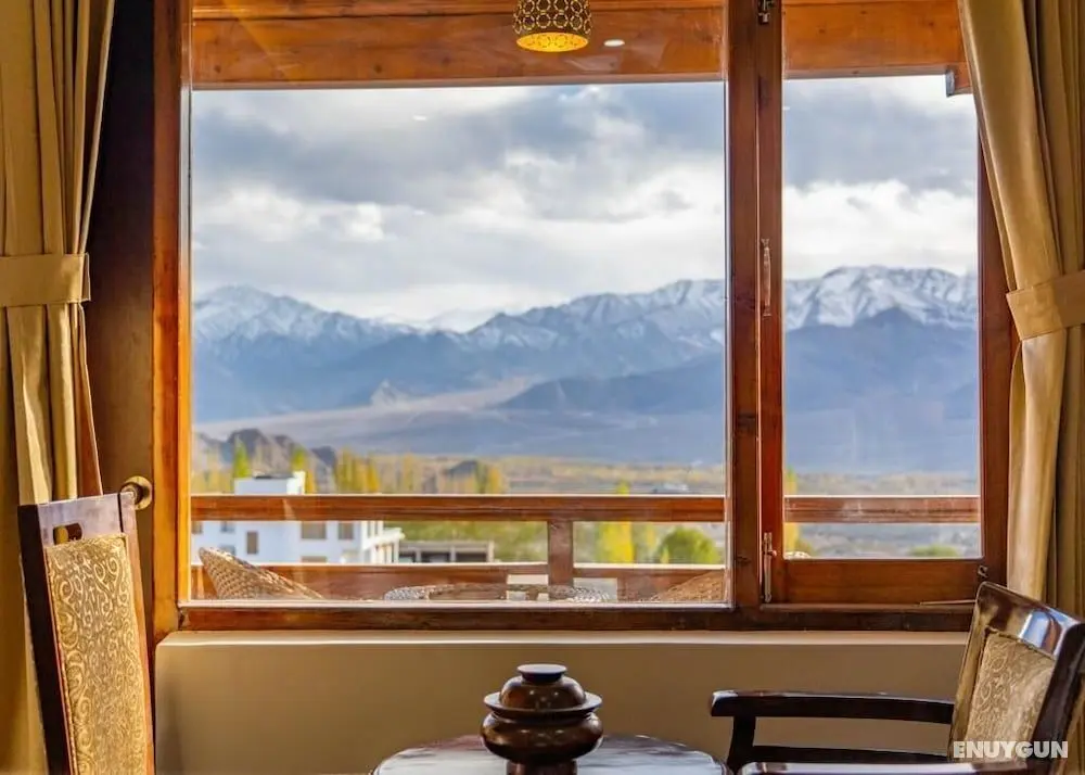 Hotel Karma Residency - Oda