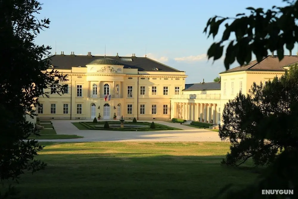 Károlyi Kastély Hotel & Restaurant - Öne Çıkan Resim