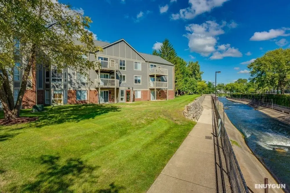 Kasa Downtown South Bend - Öne Çıkan Resim