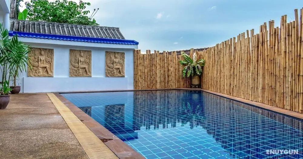 Kata Hill Sea View - Öne Çıkan Resim
