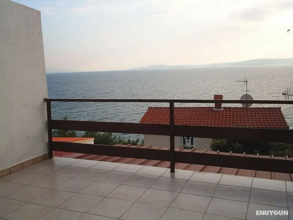 Kate - 35 m From sea - A1 - Öne Çıkan Resim