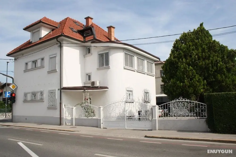 Kavon Apartments - Öne Çıkan Resim