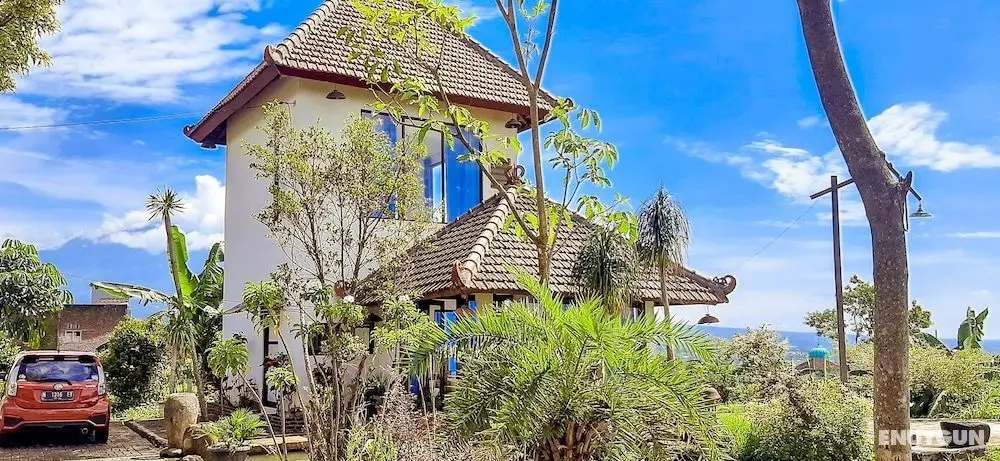 Villa Kebon Jeruk Syariah Malang by ecommerceloka - Öne Çıkan Resim