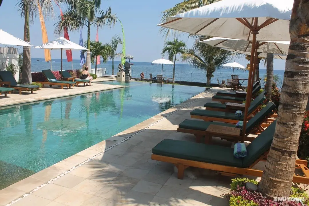 Kelapa Lovina Beach Villa - Öne Çıkan Resim