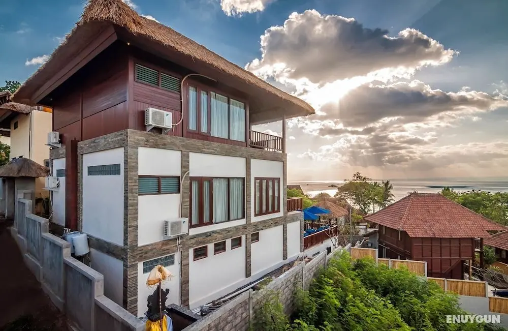 Villa Keluarga - Öne Çıkan Resim