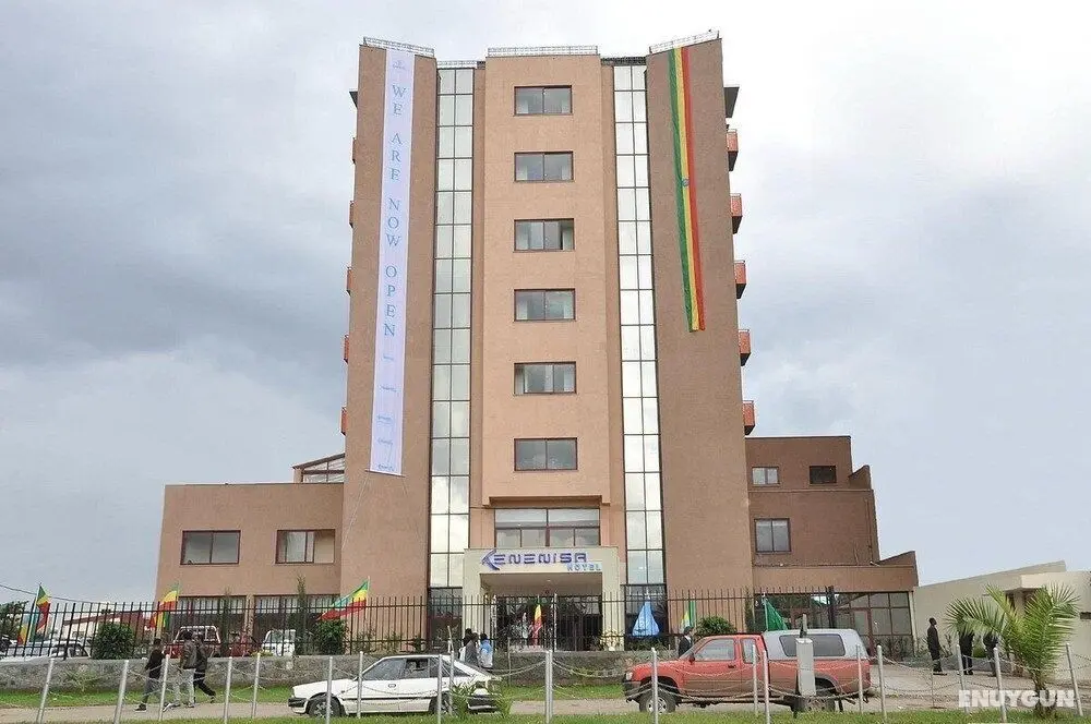 Kenenisa.. Oasis International Hotel - Dış Mekan