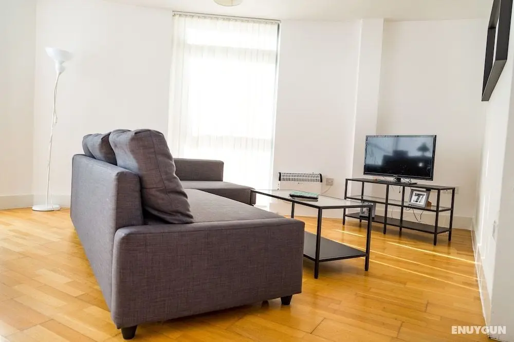 Kent Street - Apt 2 - Öne Çıkan Resim
