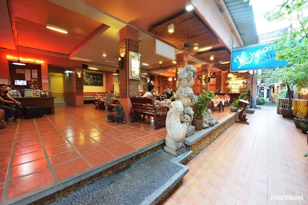 Khaosan Holiday - Öne Çıkan Resim