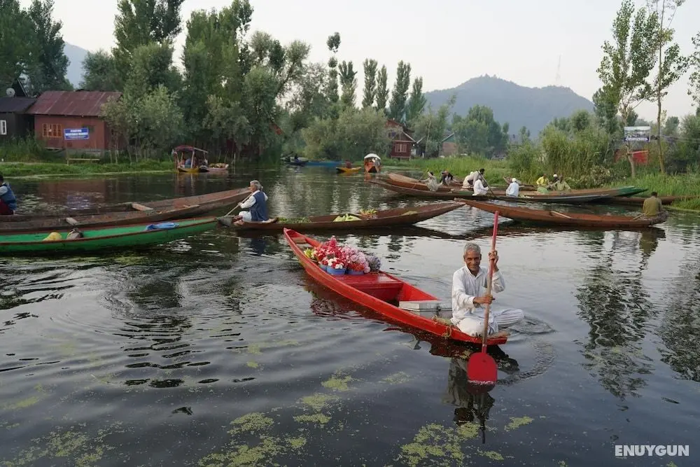 Kharpalace group of houseboats - Su Üzeri Aktiviteler
