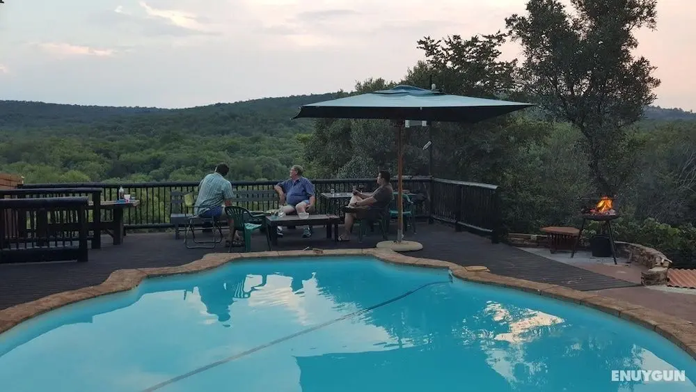 Khululeka Bushveld Guest Farm - Havuz