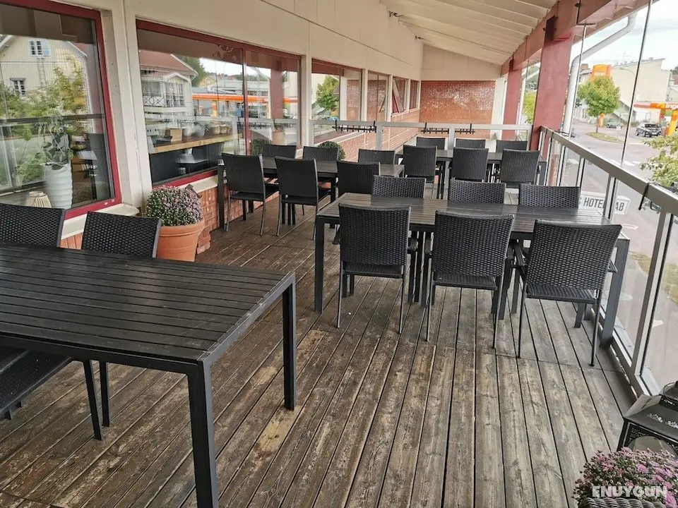 Kils Hotell & Restaurang - Dış Mekanlar