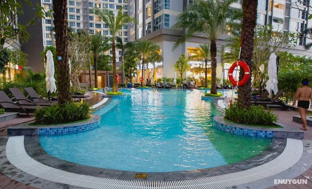 Kim Property Vinhomes Central Park - Havuz