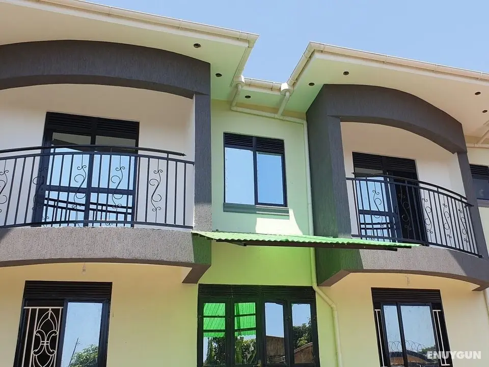 Kinene Residence Motel - Kitala Entebbe - Dış Mekan