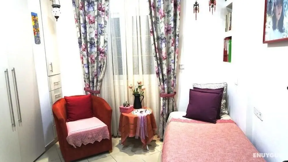 King Full Kitchen-WD10min centre - Oda
