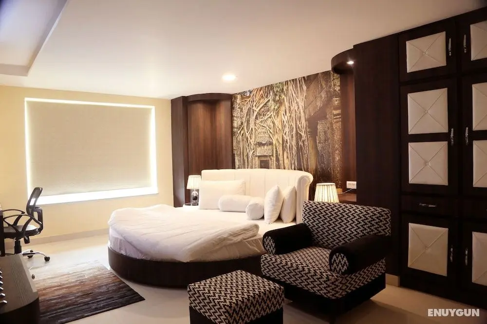 Kingdom Hotel - Öne Çıkan Resim