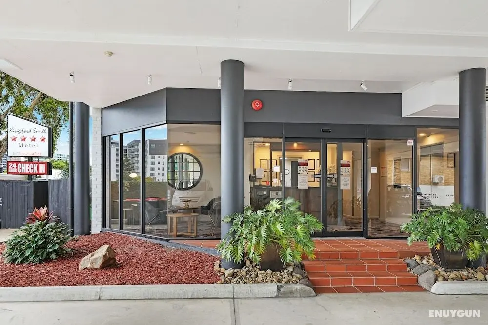 Kingsford Smith Motel - Dış Mekanlar