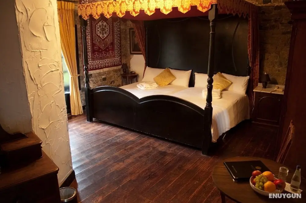 Kinnitty Castle Hotel - Oda