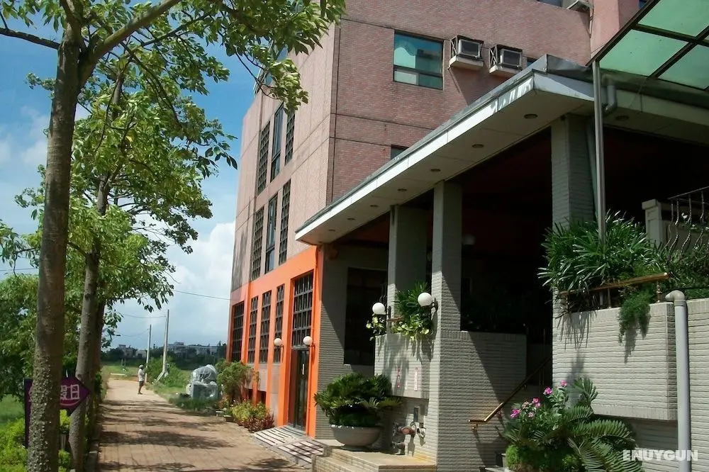 Kinsa Holiday Hotel - Öne Çıkan Resim