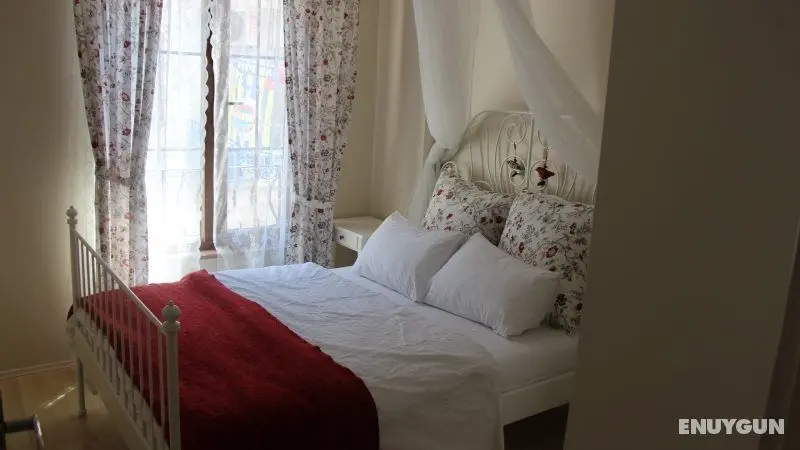 Kinzi House Apart Hotel - Yatak Odası