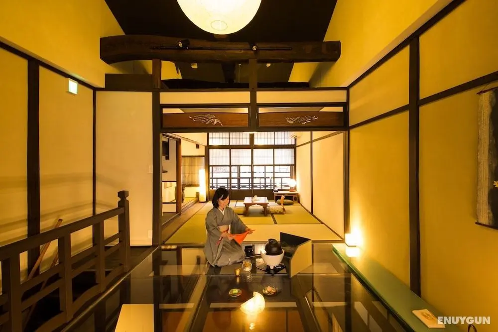 Kiraku Kyoto Aneyakoji - Öne Çıkan Resim