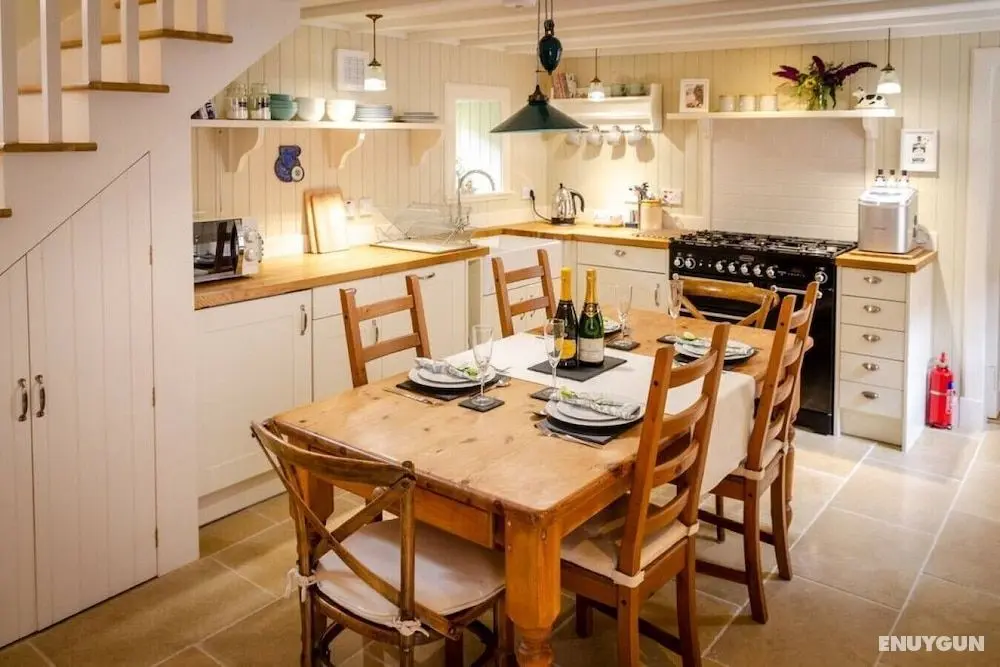 Kirk Wynd Cottage in Angus Council - Oda