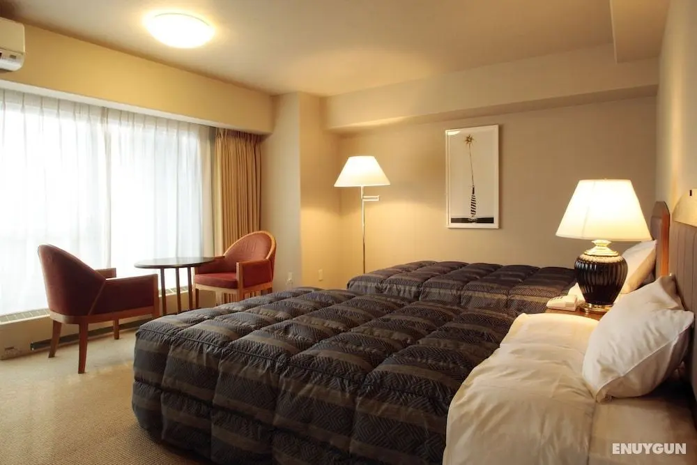 Villa Kitakaruizawa L wing - Öne Çıkan Resim