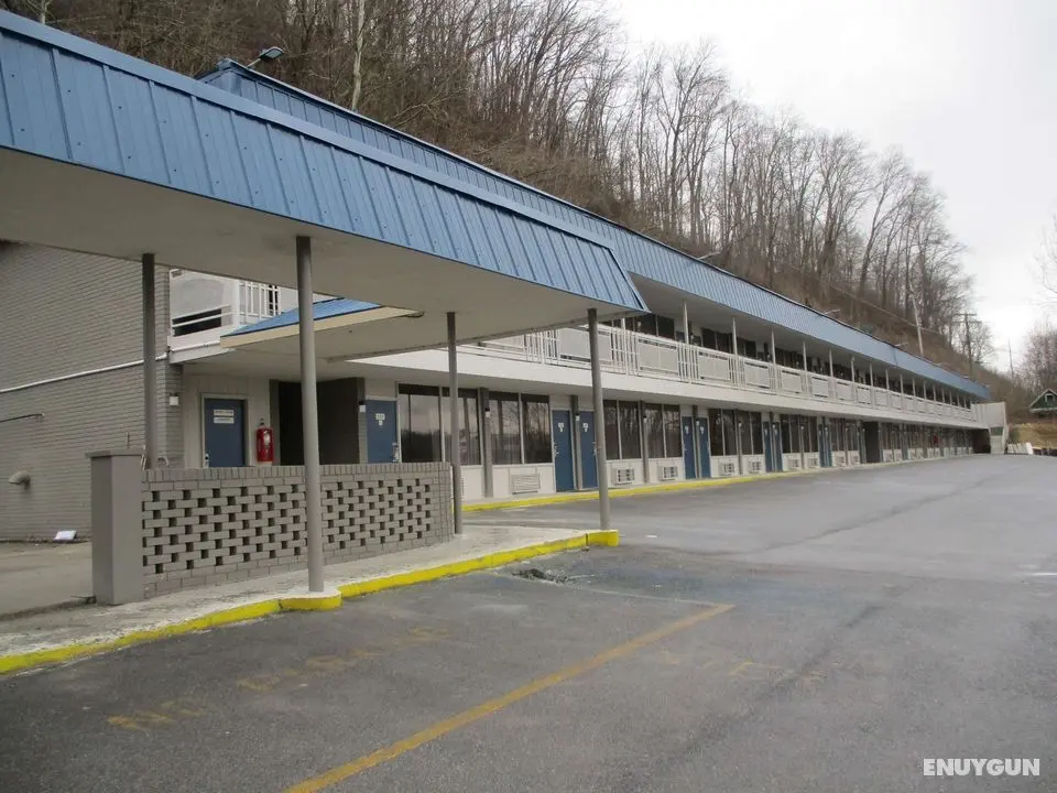 Knights Inn Chilhowie - Dış Mekan