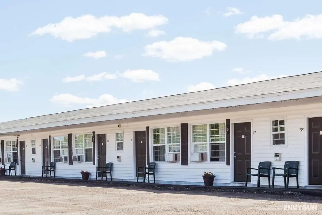Knights Inn Fredericton - Genel