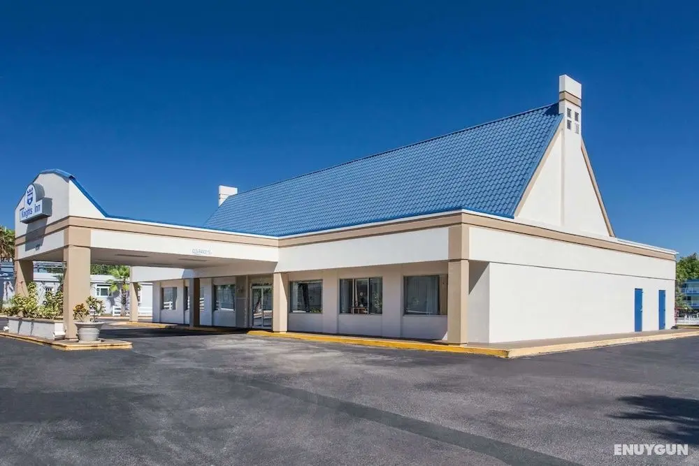 Knights Inn Plant City - Dış Mekan