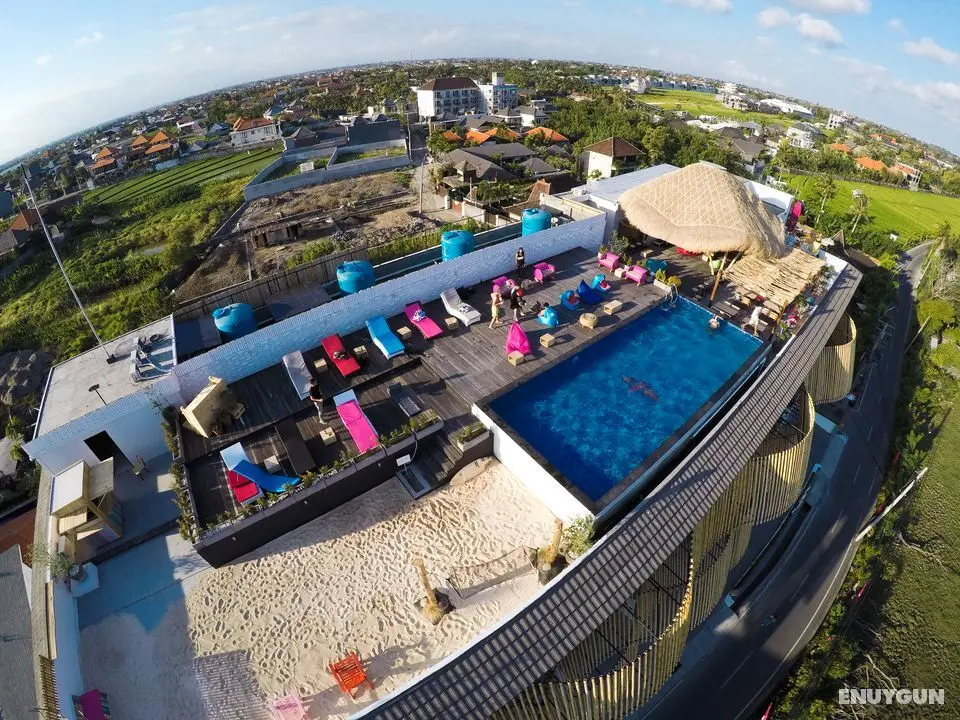 Koa D'Surfer Hotel - Genel