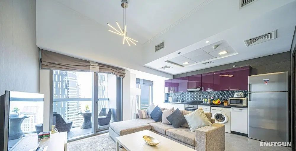 KOHH – 1BR in Cayan Tower - Öne Çıkan Resim
