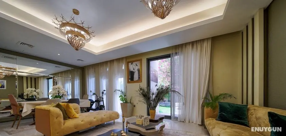 KOHH – 3BR Townhouse in Claret - Öne Çıkan Resim