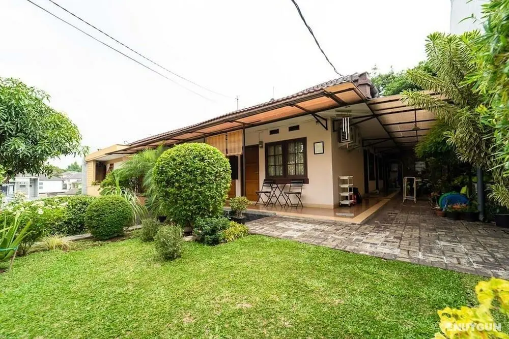 KoolKost near BTC Fashion Mall 2 - Öne Çıkan Resim