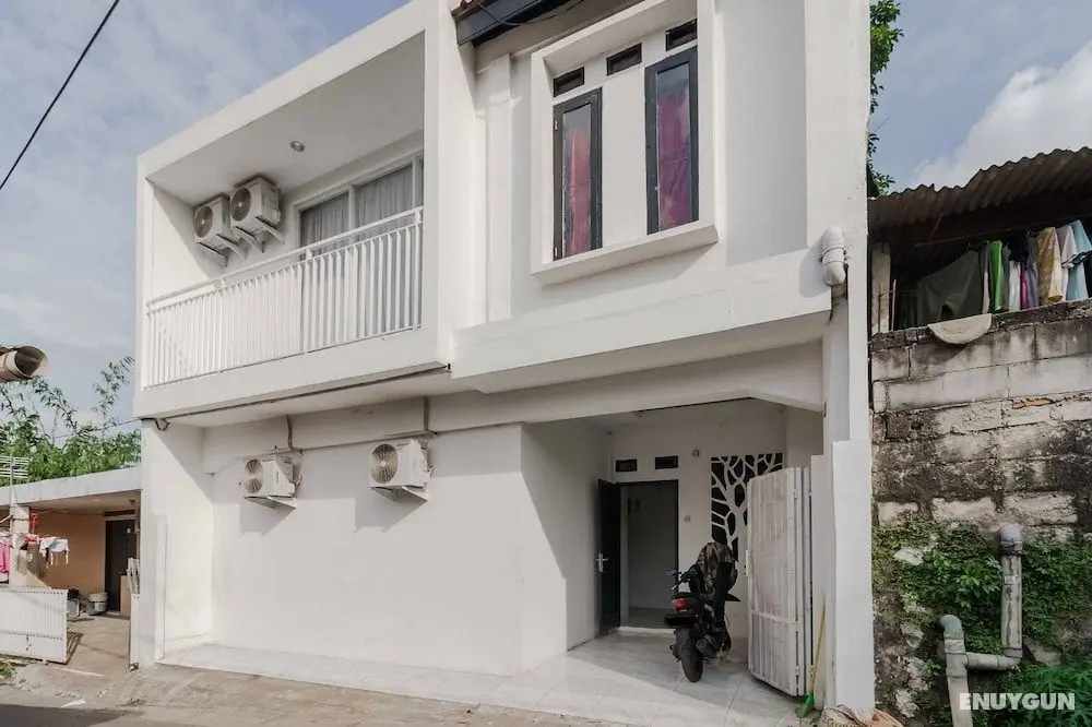 KoolKost Syariah near Bintaro Jaya Xchange - Dış Mekan